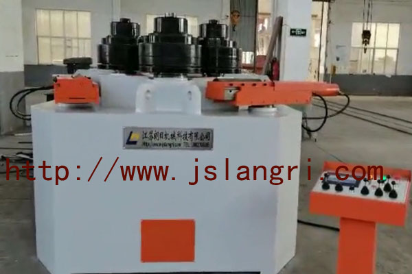 型材卷圓機的特點是什么，有哪些操作注意事項？